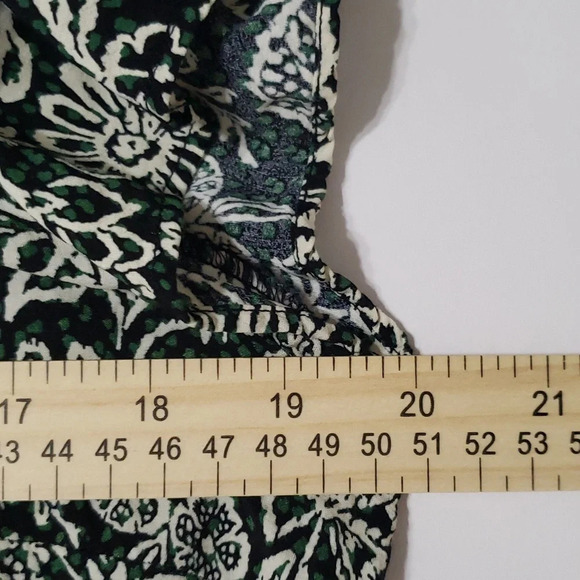 LOFT Floral Print Dress Sz Medium Smocked Green White Ruffle Cap Sleeves Cottage - Picture 10 of 14